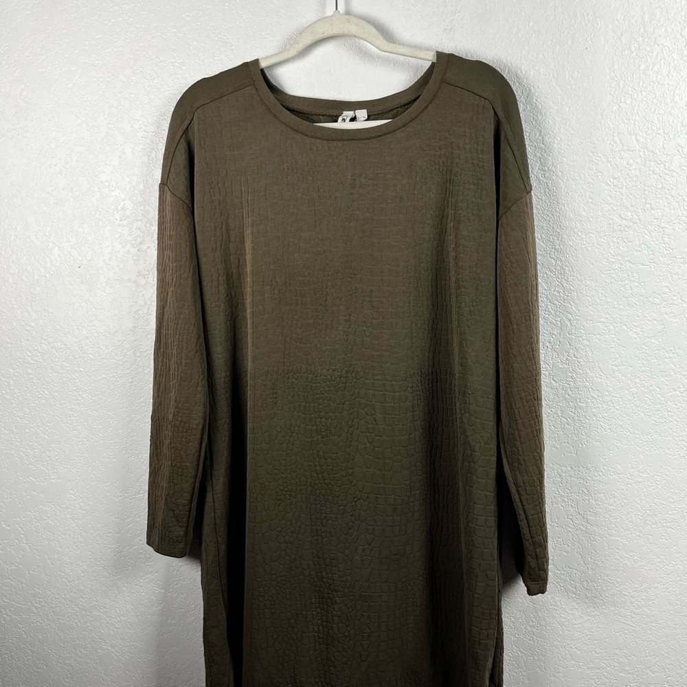 Women’s Chic Olive Green Textured Dress Tunic Long Sleeve Sz M Crew Neck Career